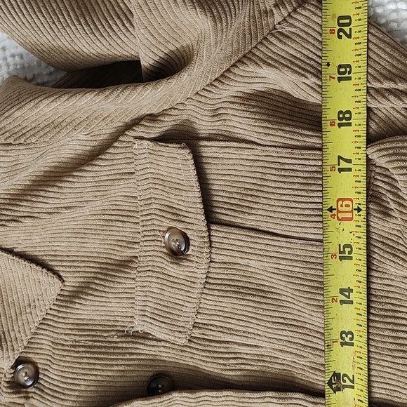 Stylish Tan Corduroy Utility Jacket - Picture 6 of 9
